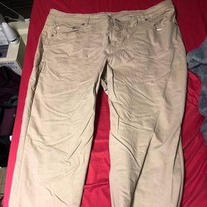 Terrace and sky tan pants